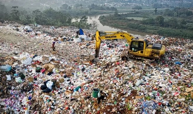 垃圾场.jpg 垃圾场.jpg